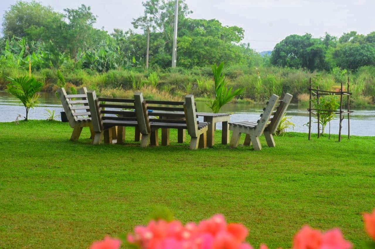 Canal Side Safari Resort Udawalawe Εξωτερικό φωτογραφία