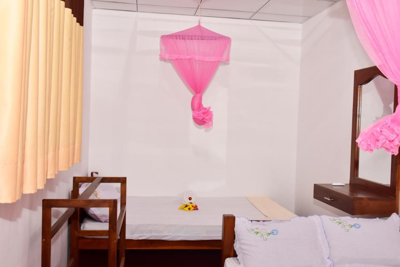 Canal Side Safari Resort Udawalawe Εξωτερικό φωτογραφία