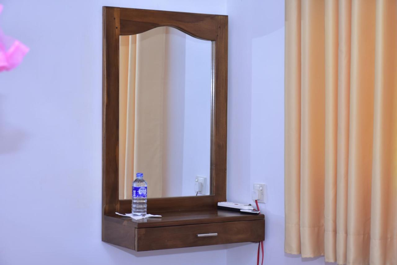 Canal Side Safari Resort Udawalawe Εξωτερικό φωτογραφία