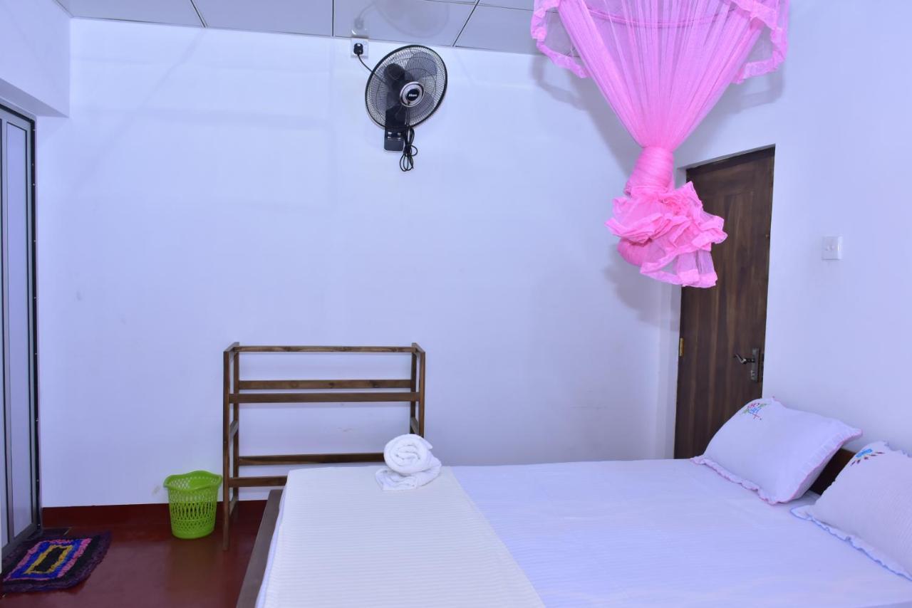 Canal Side Safari Resort Udawalawe Εξωτερικό φωτογραφία