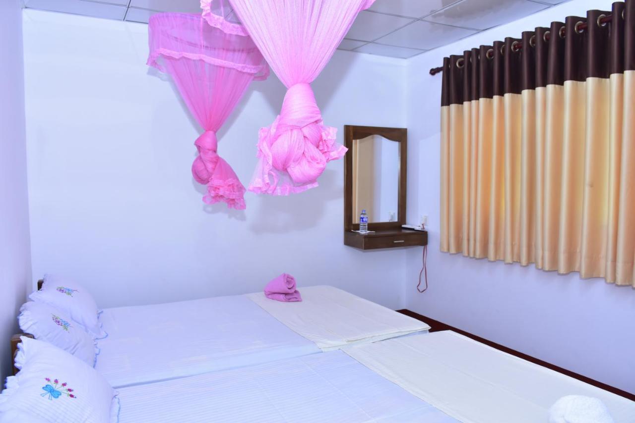Canal Side Safari Resort Udawalawe Εξωτερικό φωτογραφία